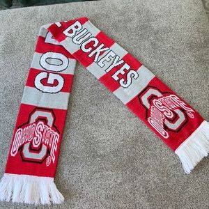Women’s scarf